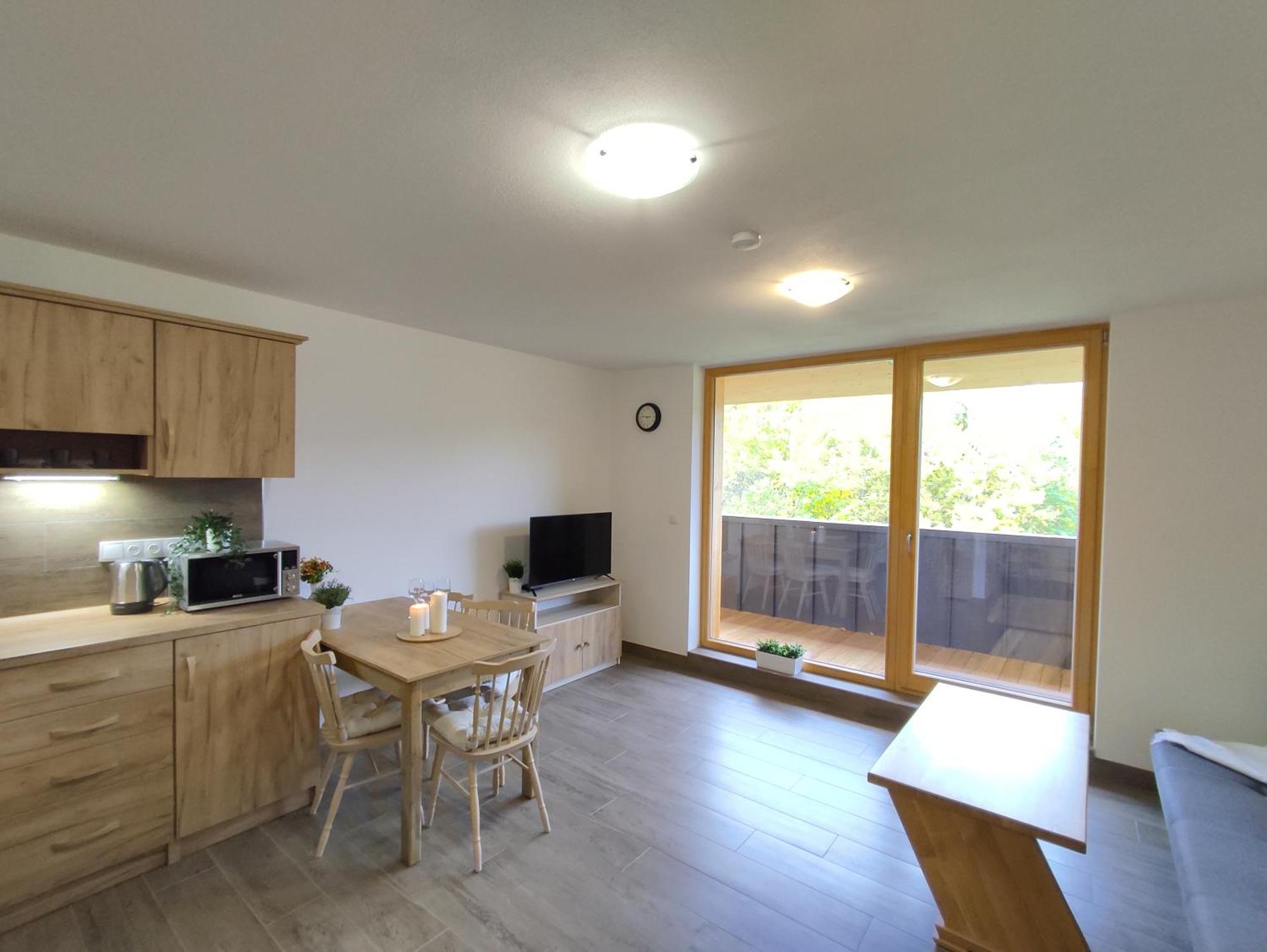 Hojsova Straz Brcalnik Apartman Hannzi Železná Ruda Eksteriør billede