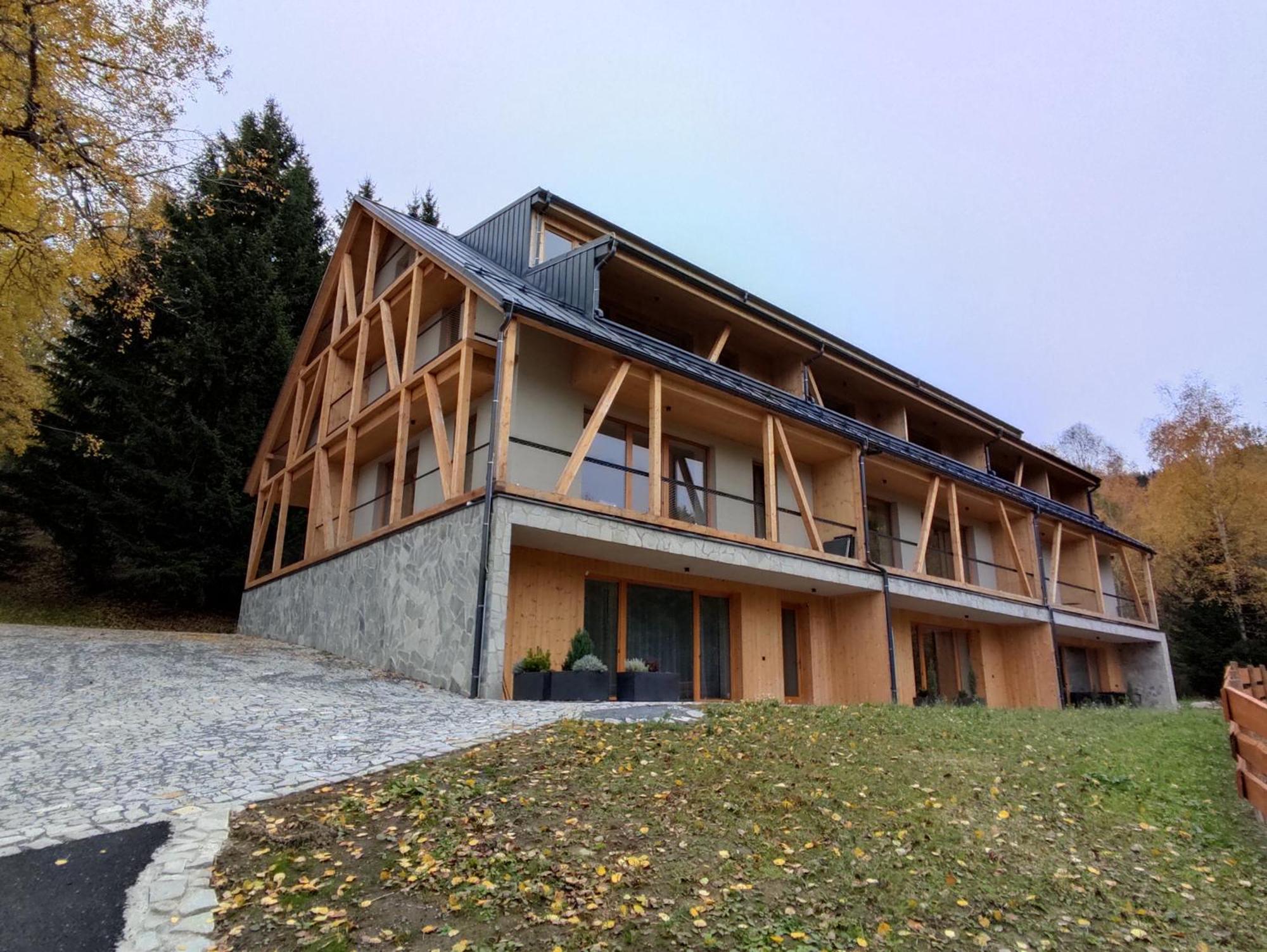 Hojsova Straz Brcalnik Apartman Hannzi Železná Ruda Eksteriør billede